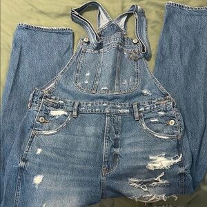 American eagle distressed overalls